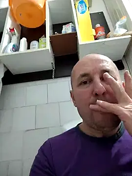 Snapshot of intx800 chatting on 13, 3, 2025 intx800 online show from 13, 3, 2025