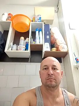 Snapshot of intx800 chatting on 18, 11, 2025 intx800 online show from 18, 11, 2025