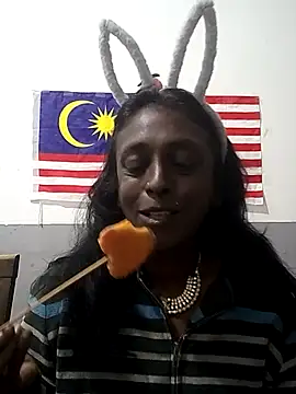 mamakarma1403 online show from 21, 11, 2025