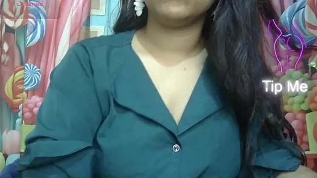 Preeti-Sexy online show from 12, 5, 2026