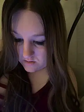 PuckBunny17 online show from 5, 4, 2026