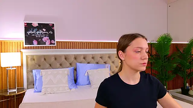 AliceBrayan online show from 23, 2, 2025