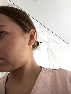 AliceBrayan online show from 27, 9, 2025