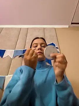 AliceBrayan online show from 3, 10, 2025