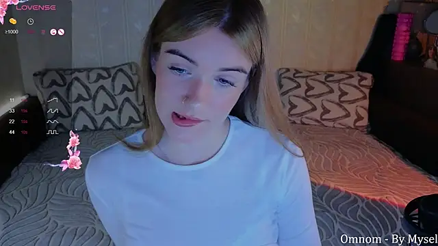 Snapshot of SpiceJessy chatting on 22, 3, 2025 SpiceJessy online show from 22, 3, 2025