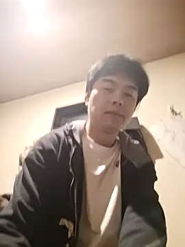 whitebriefboy online show from 7, 4, 2026