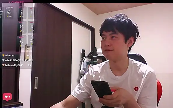 Snapshot of whitebriefboy chatting on 4, 7, 2026 whitebriefboy online show from 4, 7, 2026
