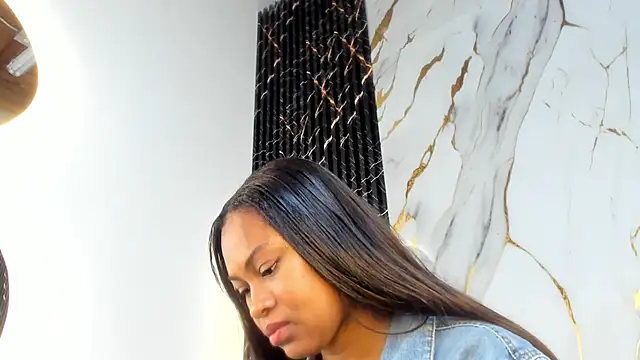 ebony hot1 online show from 2, 12, 2025