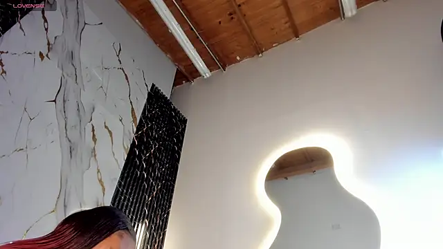 ebony hot1 online show from 31, 3, 2026