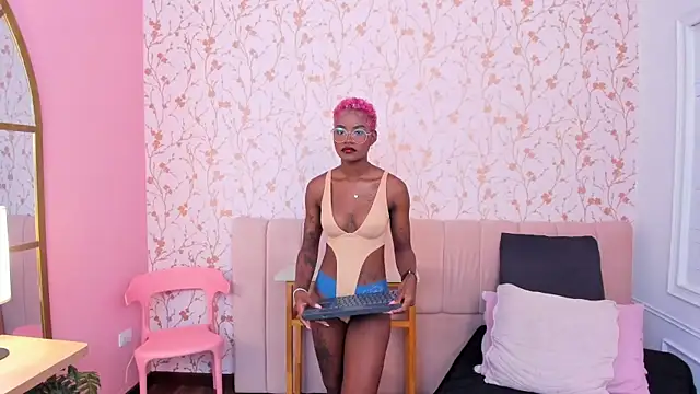 amber-hill online show from 1, 4, 2026