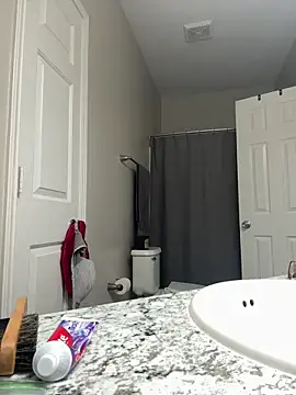 Snapshot of SexyHoneyRedd chatting on 13, 2, 2025 SexyHoneyRedd online show from 13, 2, 2025