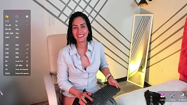 Snapshot of Janne_lee chatting on 18, 3, 2025 Janne lee online show from 18, 3, 2025