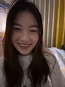 Sweet-Angel999 online show from 1, 2, 2026