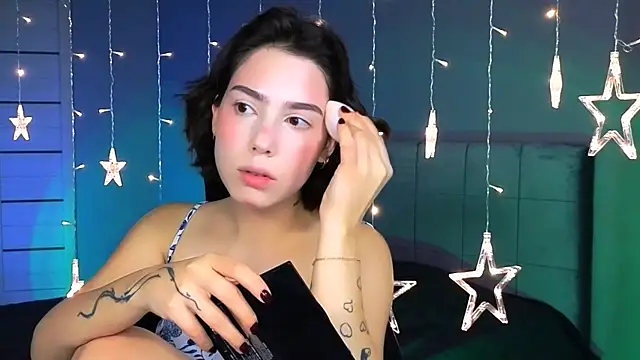 Stacy Gonzales  online show from 26, 10, 2025