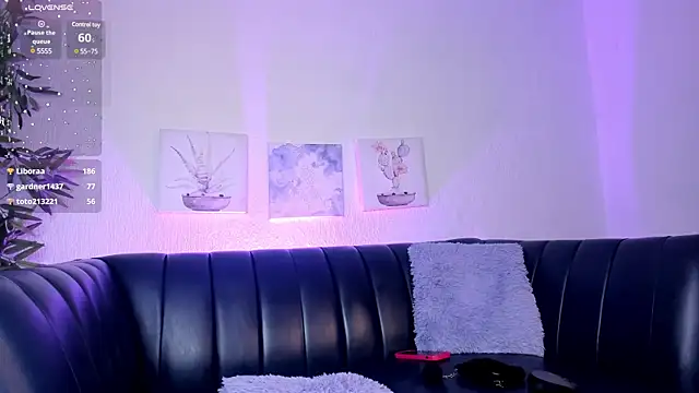 Snapshot of aisha_sakina chatting on 1, 2, 2025 aisha sakina online show from 1, 2, 2025