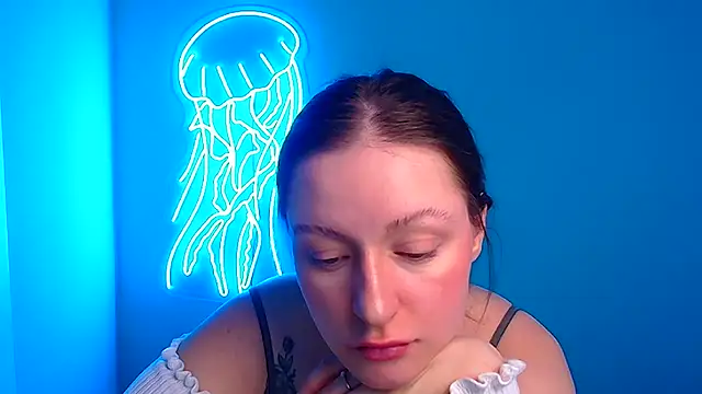 Snapshot of Fantasy_July chatting on 27, 2, 2025 Fantasy July online show from 27, 2, 2025