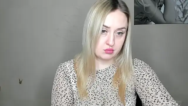 KennaJamess8 online show from 15, 1, 2025