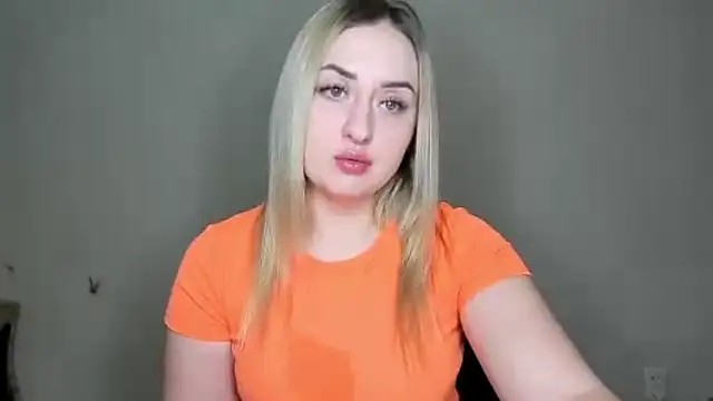 KennaJamess8 online show from 4, 3, 2025