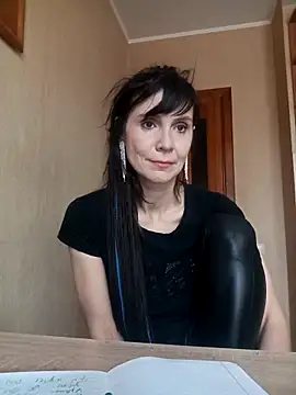 Snapshot of Francenia_lolis chatting on 9, 4, 2026 Francenia lolis online show from 9, 4, 2026