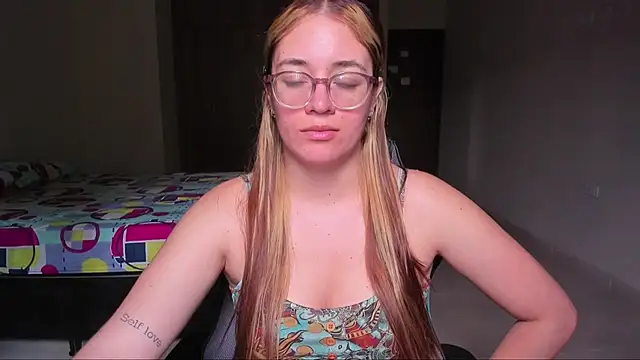 atenas 05  online show from 4, 3, 2025