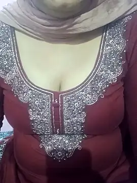 Snapshot of Cute_Sona17 chatting on 9, 7, 2026 Cute Sona17 online show from 9, 7, 2026