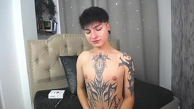 Snapshot of CataFox_ chatting on 16, 1, 2025 CataFox online show from 16, 1, 2025