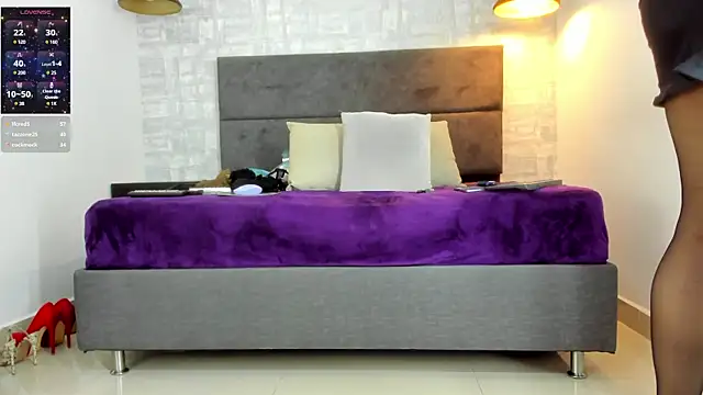 missnatash online show from 10, 3, 2025