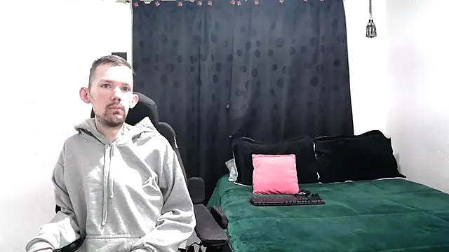 Sophia and Thomas online show from 19, 3, 2025