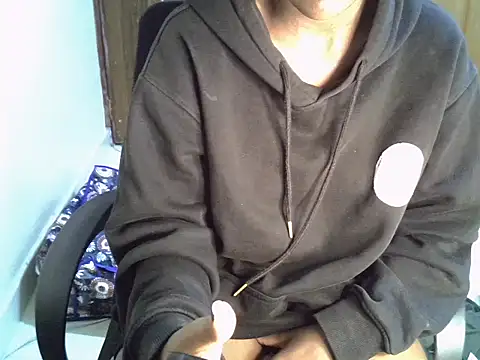 Caryyyl online show from 9, 3, 2026