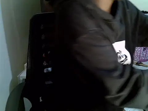 Caryyyl online show from 12, 4, 2026