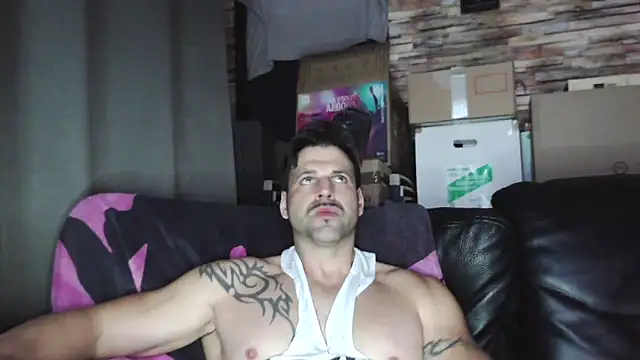 XxBigboybandxX online show from 4, 3, 2026