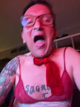 Ladyluve online show from 3, 5, 2026