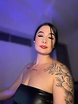Libia James online show from 5, 7, 2026