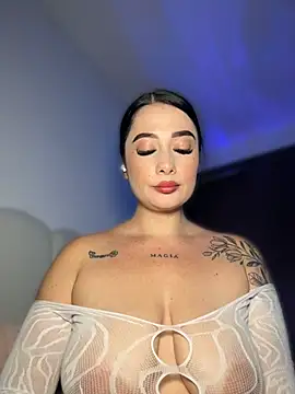 Libia James online show from 8, 7, 2026