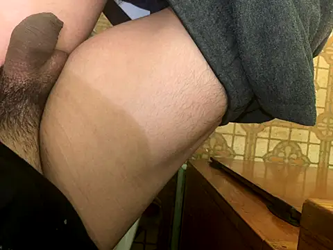 Snapshot of Adateen chatting on 18, 11, 2025 Adateen online show from 18, 11, 2025