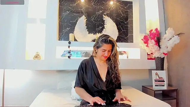 Cinthya mjs online show from 13, 9, 2025