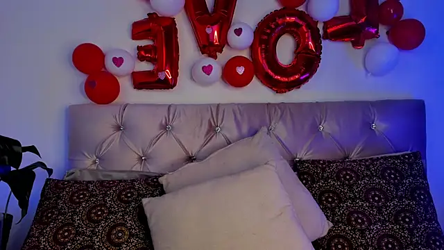 Snapshot of Redpandaa_ chatting on 18, 2, 2025 Redpandaa online show from 18, 2, 2025