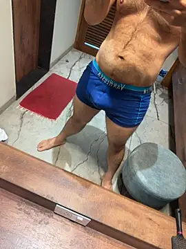 versatile guy01 online show from 6, 8, 2026