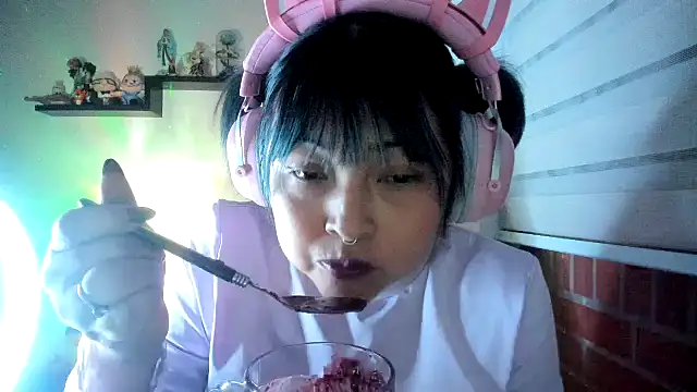Shaddycute  online show from 6, 6, 2026