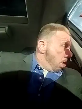 Snapshot of gettinit2wice chatting on 13, 12, 2024 gettinit2wice online show from 13, 12, 2024