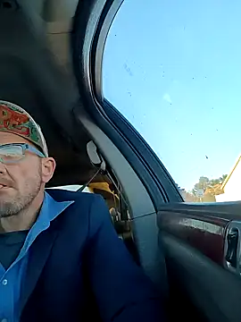 Snapshot of gettinit2wice chatting on 16, 1, 2025 gettinit2wice online show from 16, 1, 2025