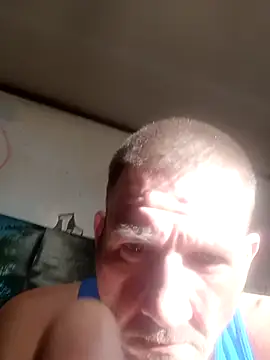 Snapshot of gettinit2wice chatting on 28, 2, 2025 gettinit2wice online show from 28, 2, 2025