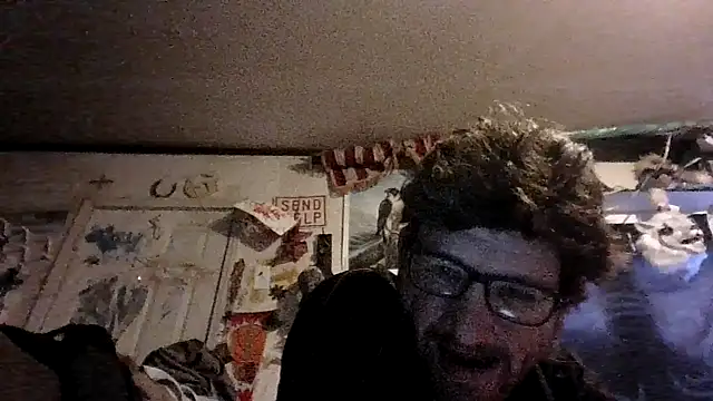 Snapshot of gettinit2wice chatting on 12, 10, 2025 gettinit2wice online show from 12, 10, 2025