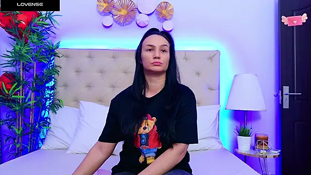 DaliyaArabian online show from 13, 2, 2025