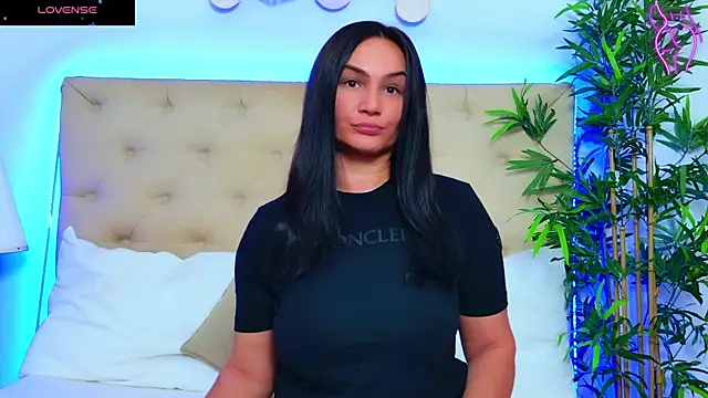 DaliyaArabian online show from 10, 9, 2025