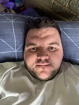 Snapshot of Mikey-HH chatting on 5, 12, 2024 Mikey-HH online show from 5, 12, 2024