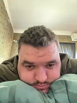 Snapshot of Mikey-HH chatting on 18, 1, 2025 Mikey-HH online show from 18, 1, 2025