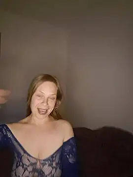 katiestevens online show from 26, 9, 2025