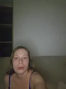 katiestevens online show from 22, 12, 2025