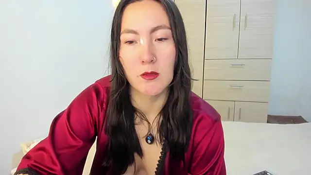 Elle Lee  online show from 6, 1, 2026